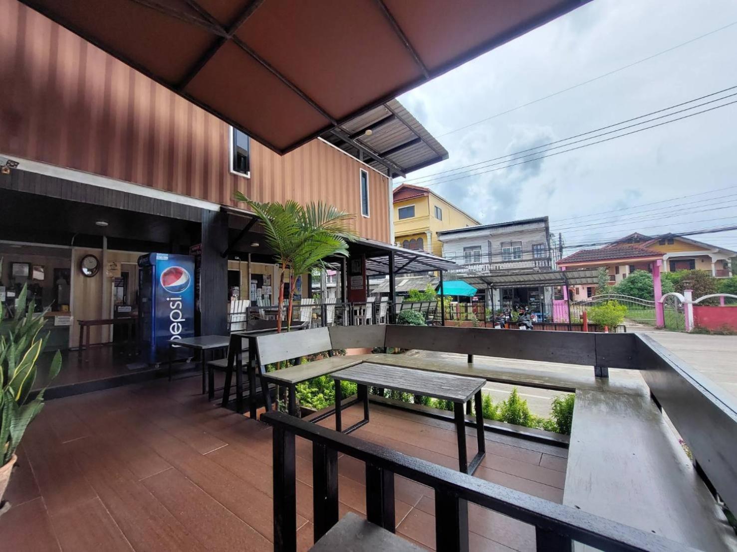 春蓬复古盒酒店 外观 照片